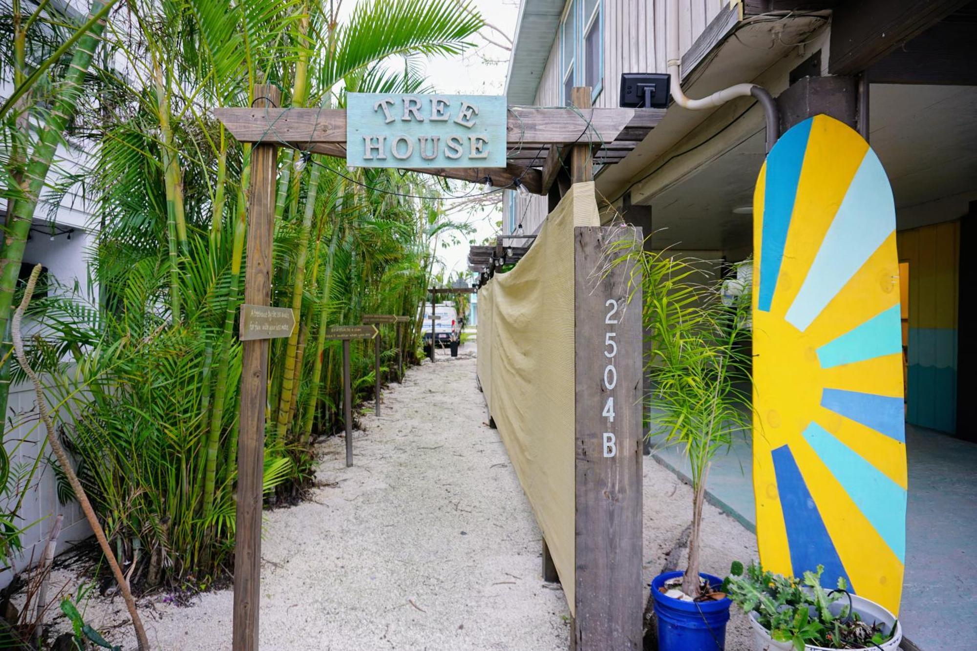 Ami Tree House Villa Bradenton Beach Ngoại thất bức ảnh